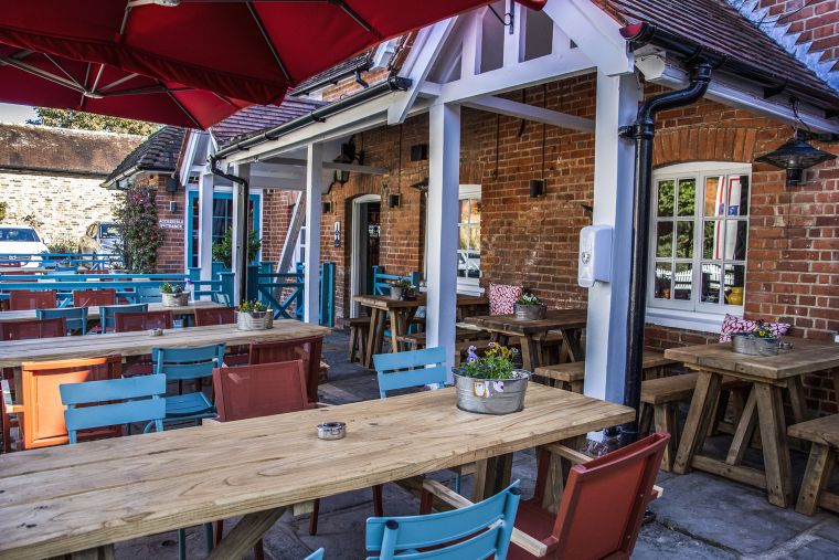 The Winning Post pub with rooms in Winkfield near Ascot & Windsor